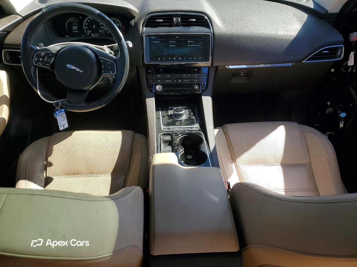Jaguar F-Pace 2017