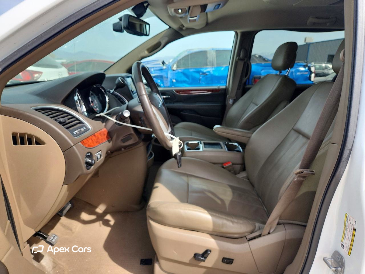 Chrysler Voyager 2014