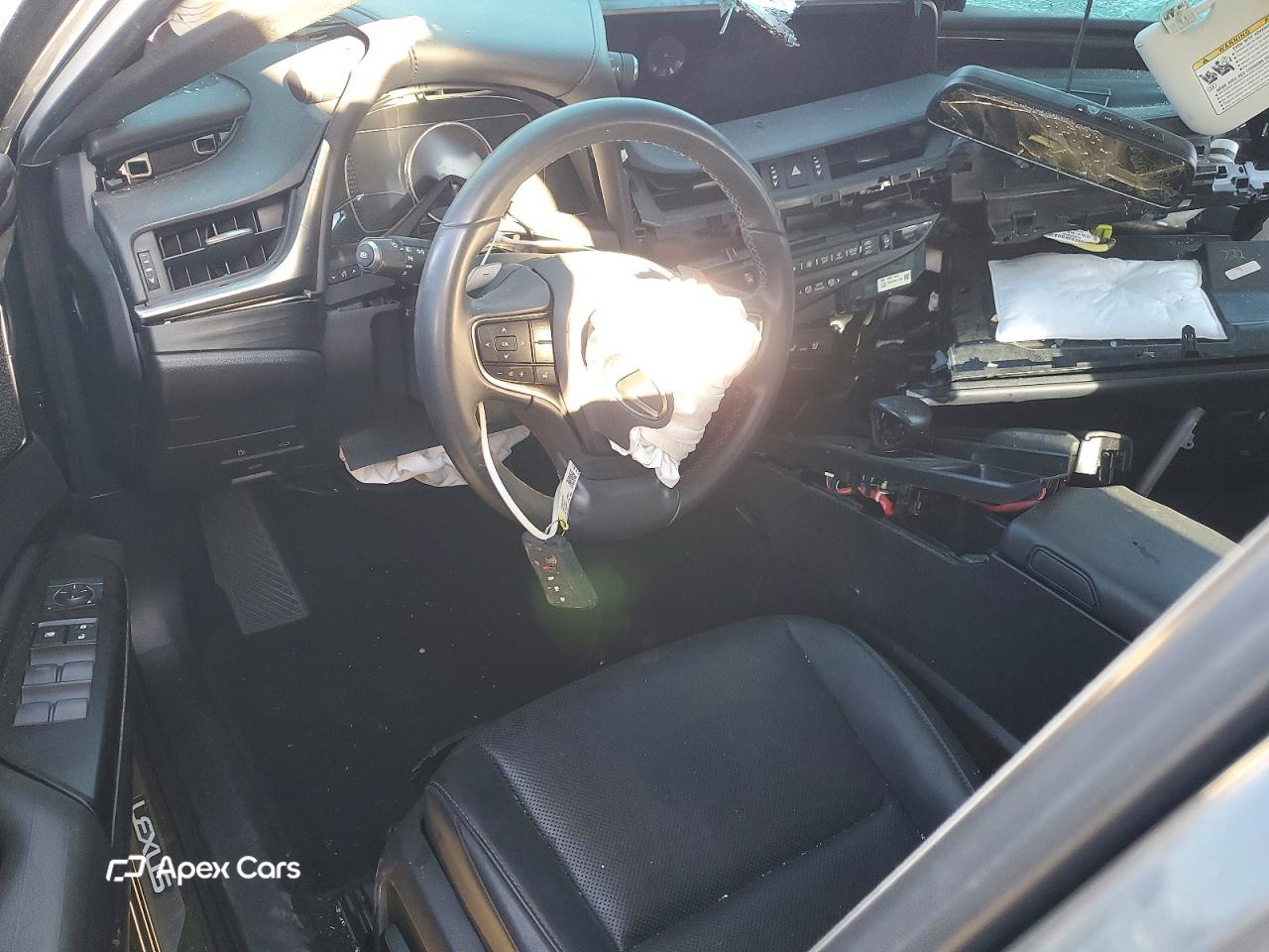 Lexus ES 2019