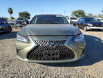 Lexus ES 2019