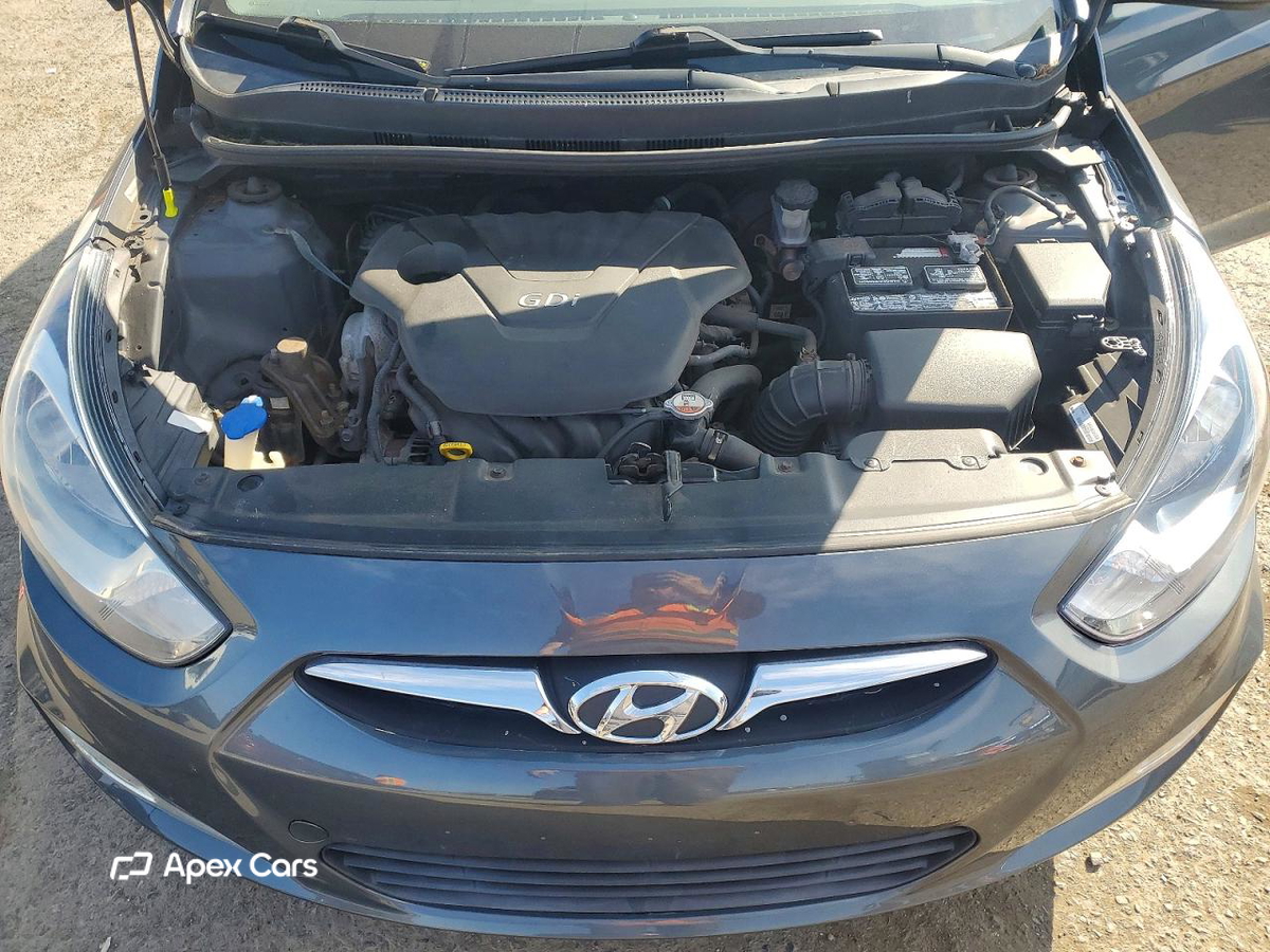 Hyundai Accent 2012
