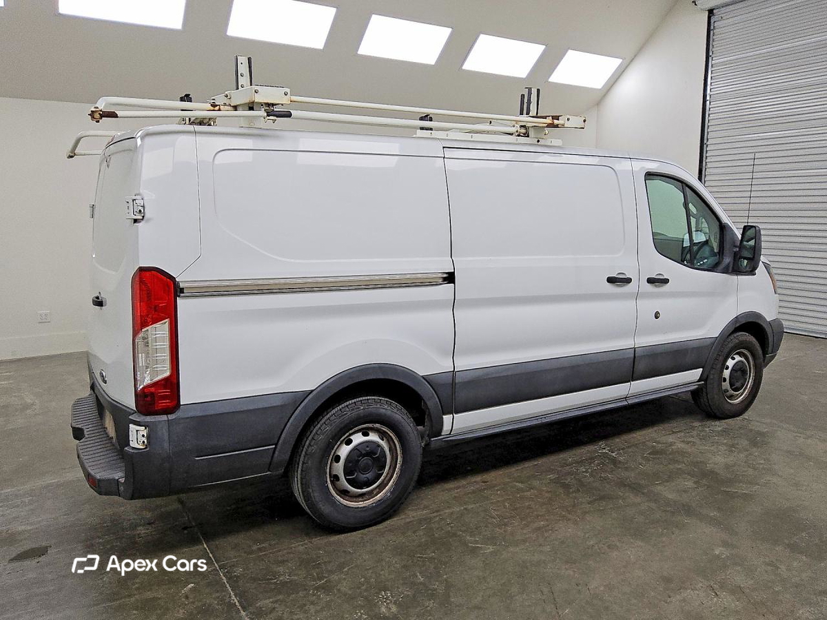 Ford Transit 2017