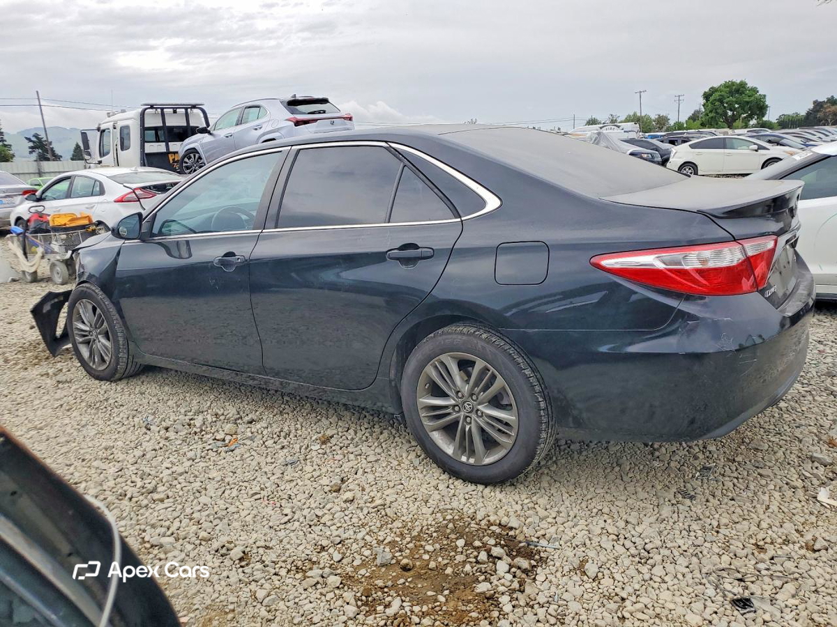 Toyota Camry 2016