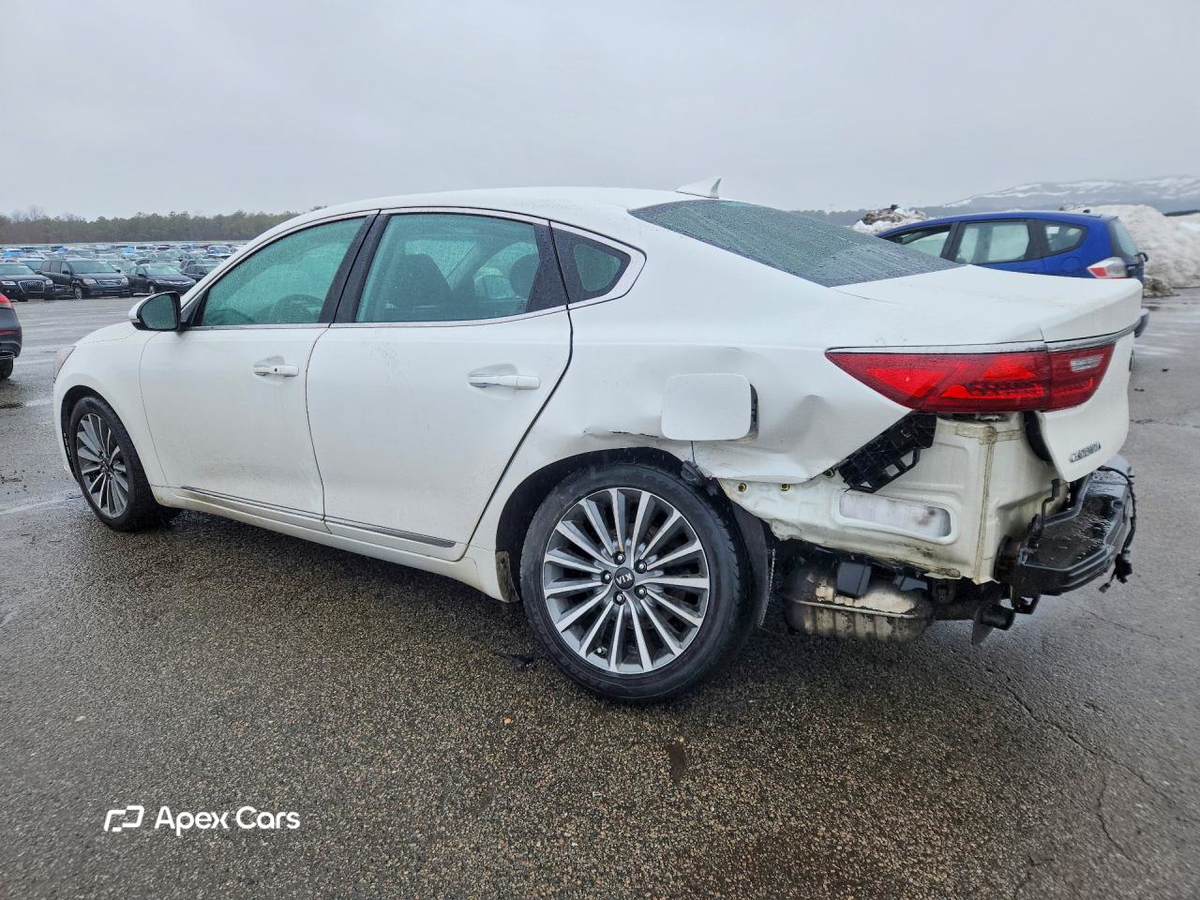 Kia Cadenza 2017