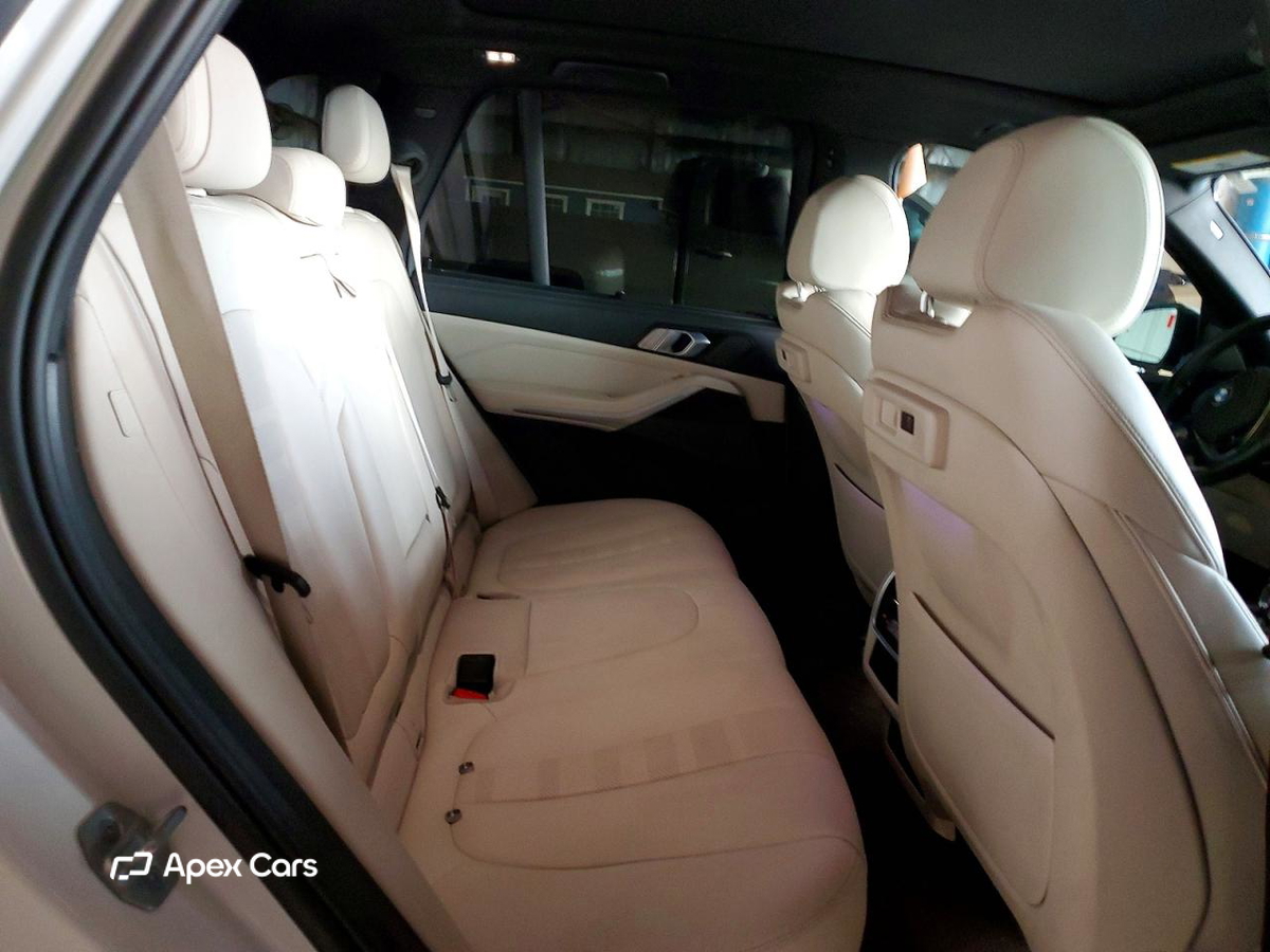 BMW X5 2021