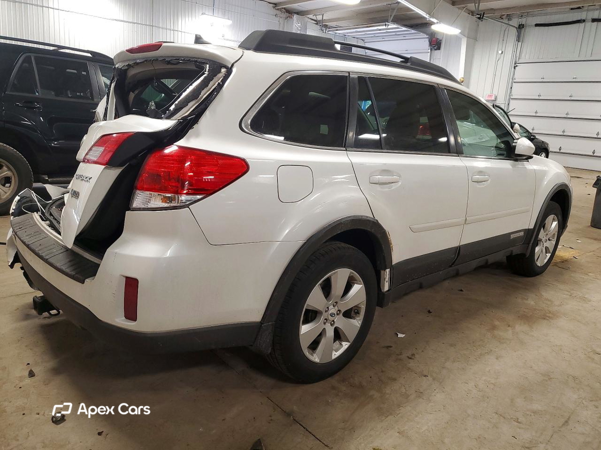 Subaru Outback 2012