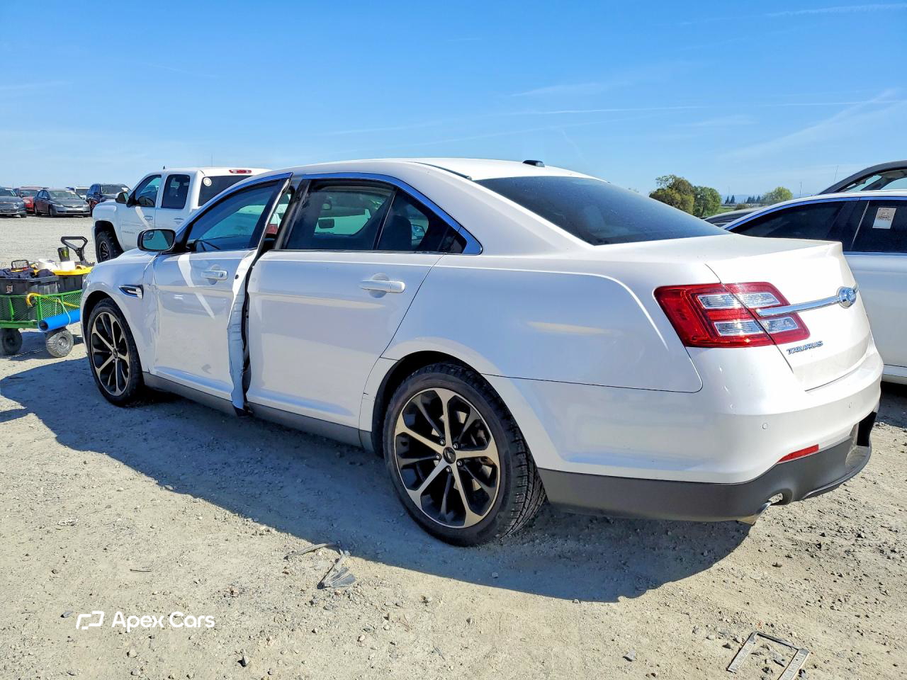 Ford Taurus 2016