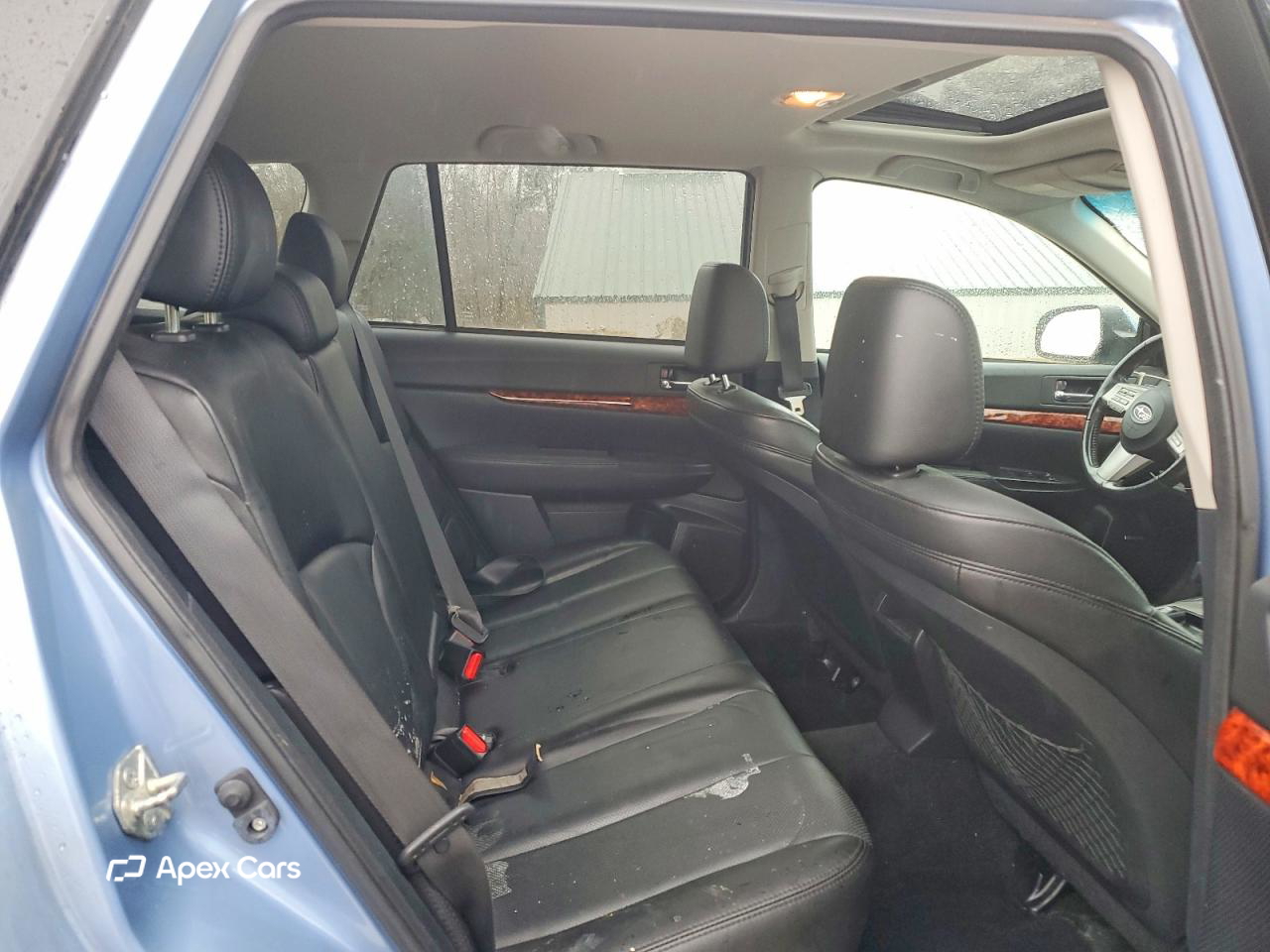 Subaru Outback 2010