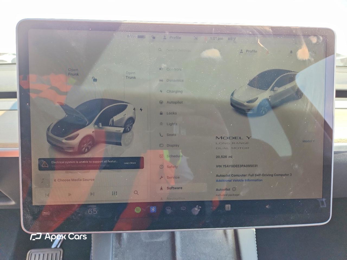 Tesla Model Y 2023
