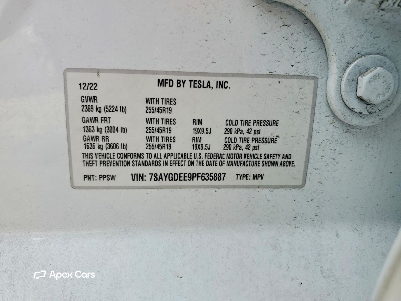 Tesla Model Y 2023