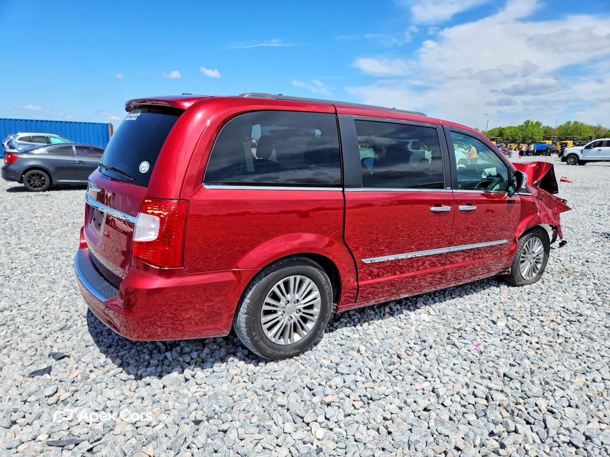 Chrysler Voyager 2013