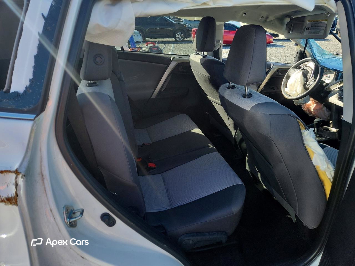 Toyota RAV 4 2015