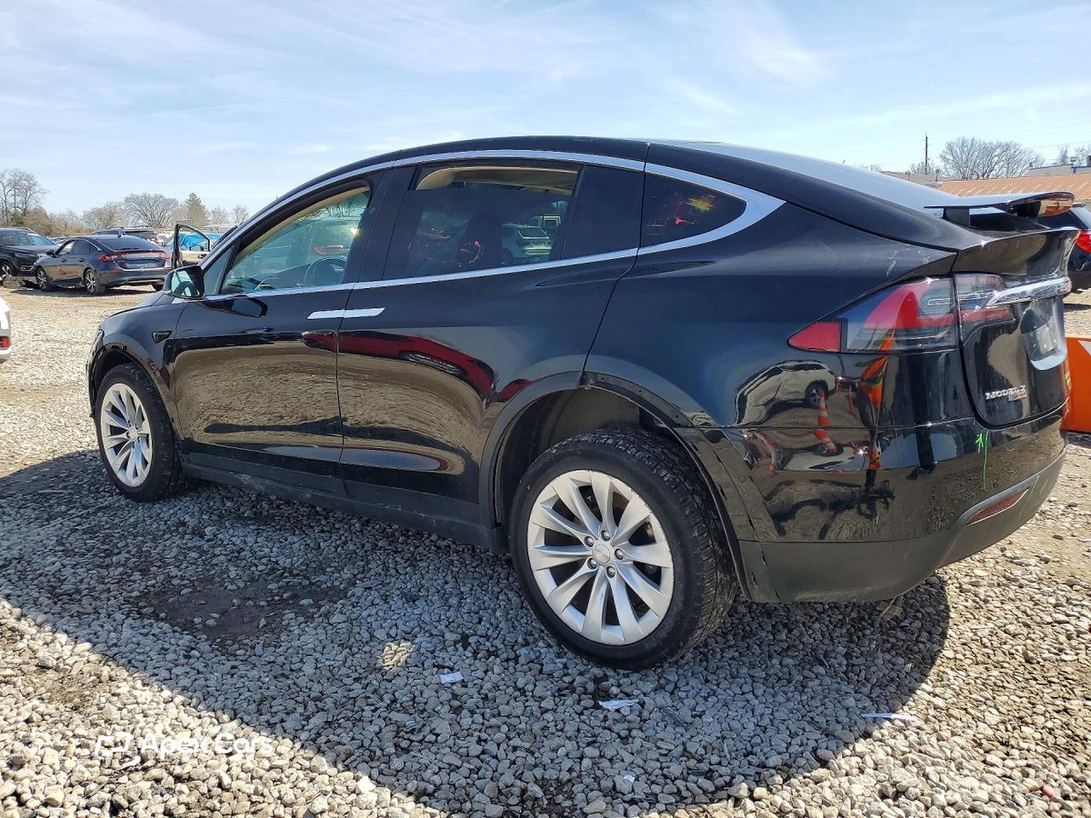 Tesla Model X 2016