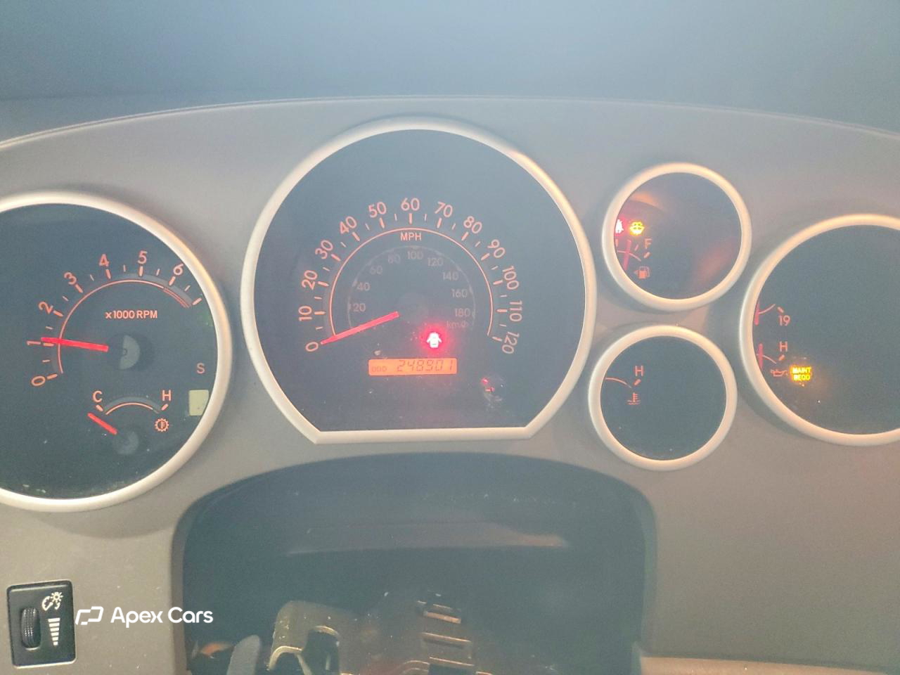 Toyota Sequoia 2016