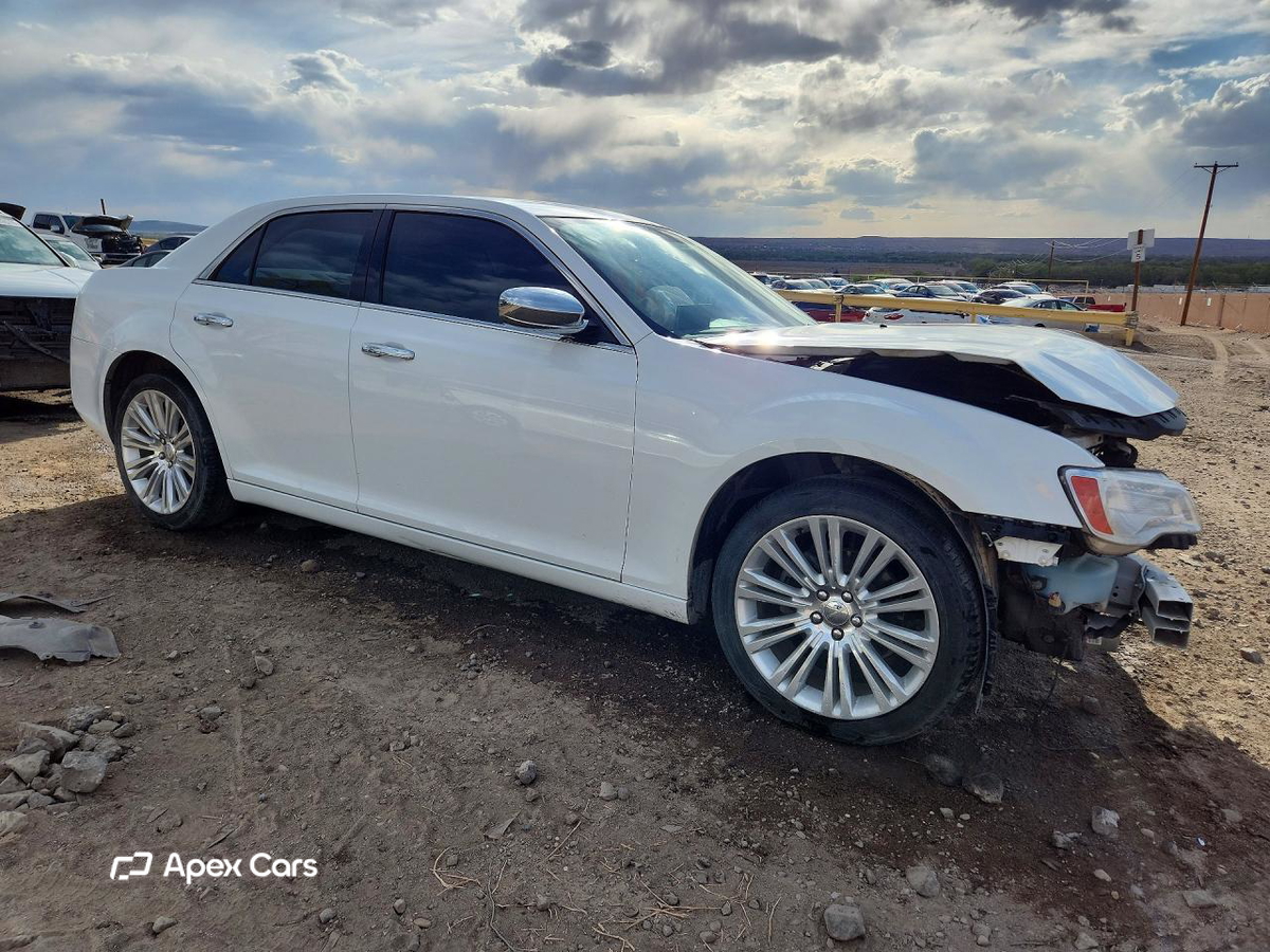 Chrysler 300 2011