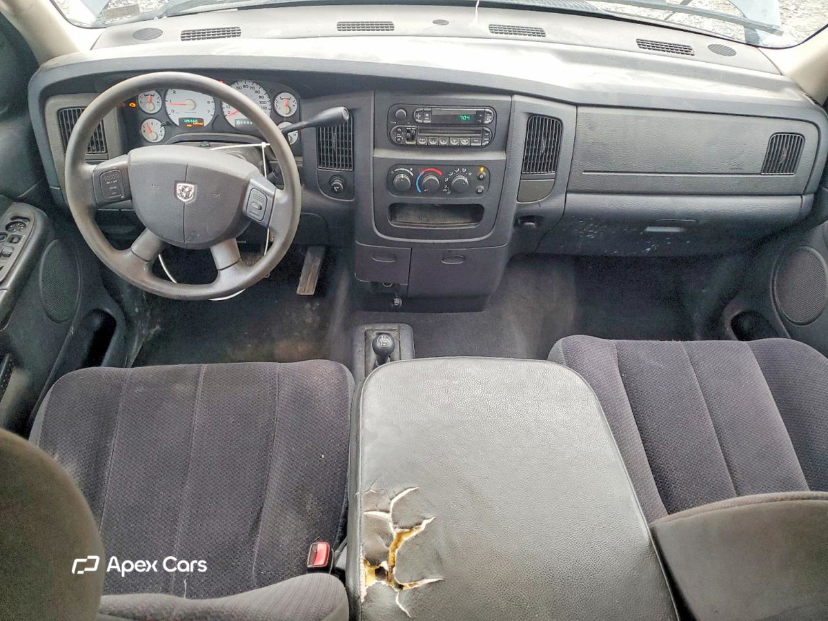 Dodge RAM 2004