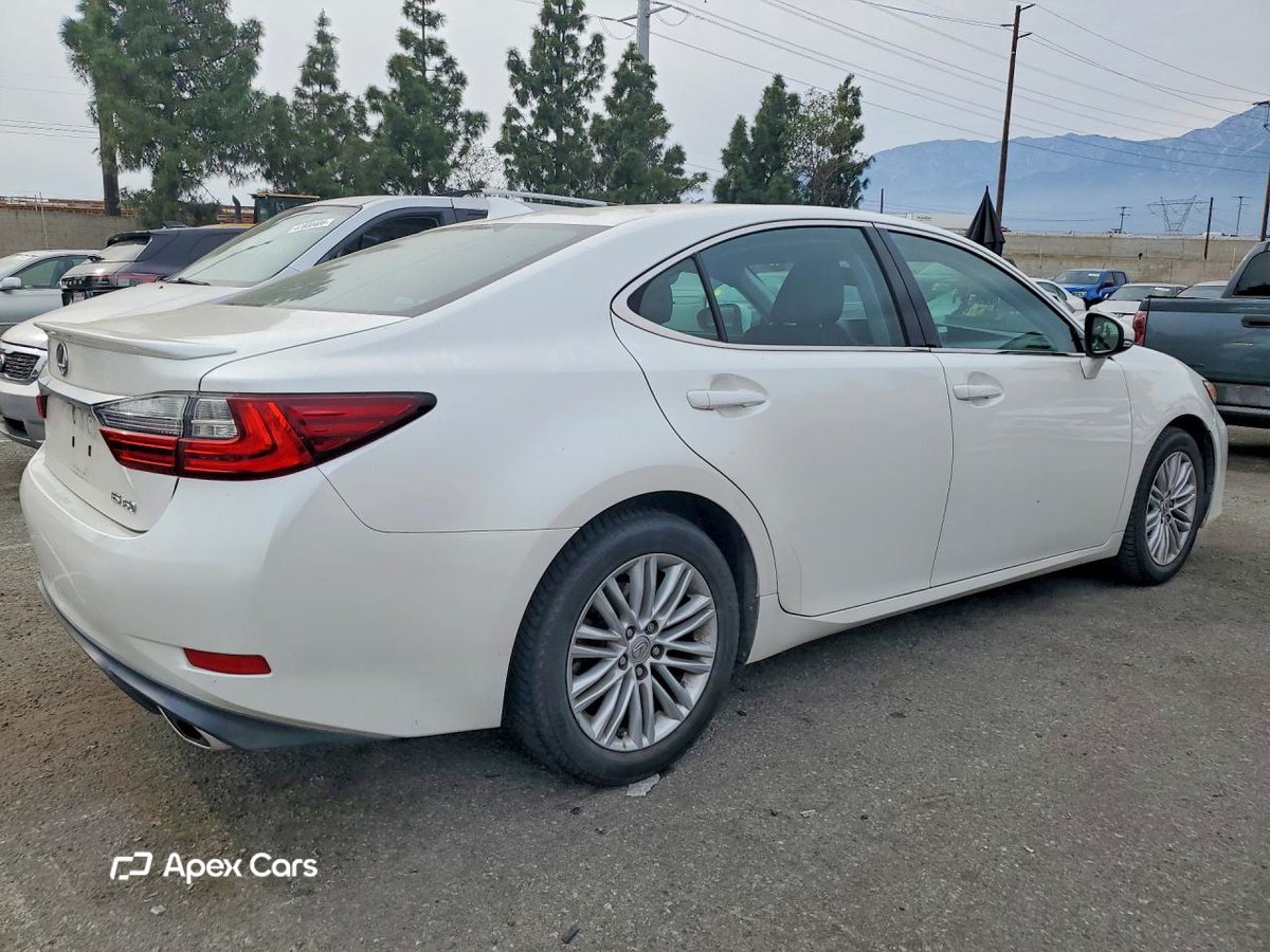 Lexus ES 2017