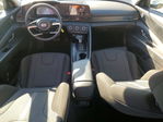 Hyundai Elantra 2025