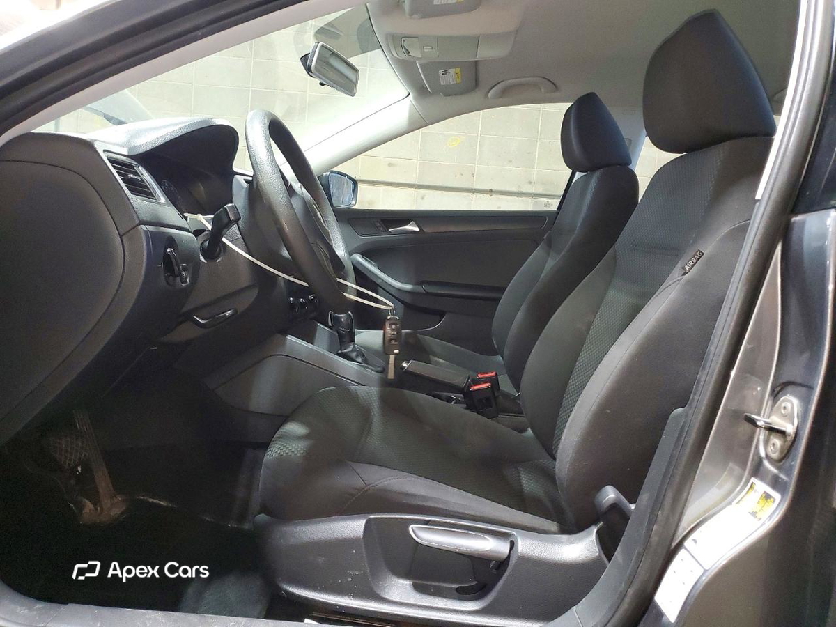 Volkswagen Jetta 2013