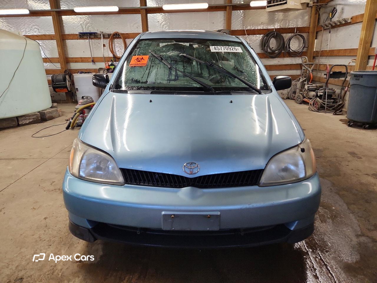 Toyota Echo 2000