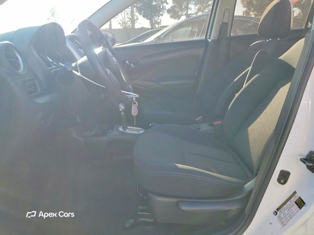Nissan Versa 2015