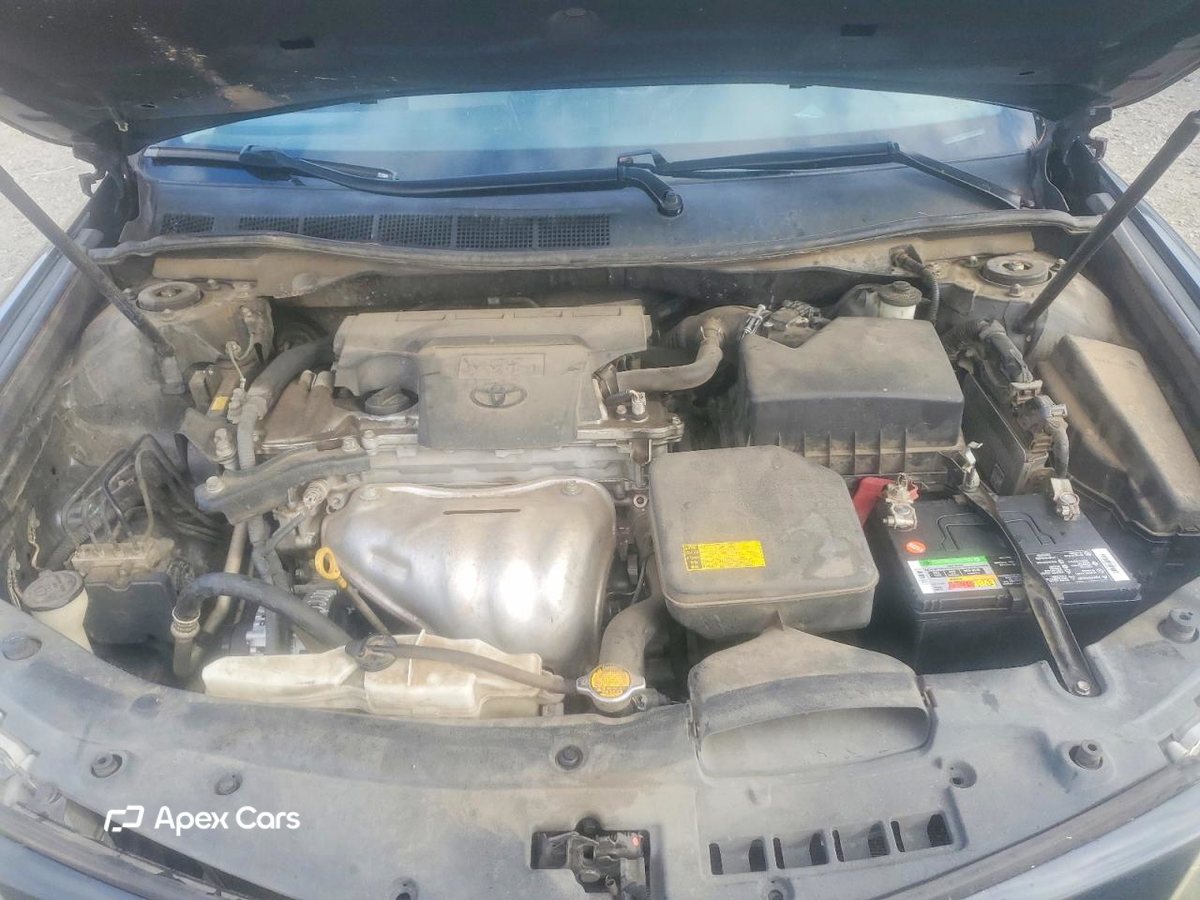 Toyota Camry 2012