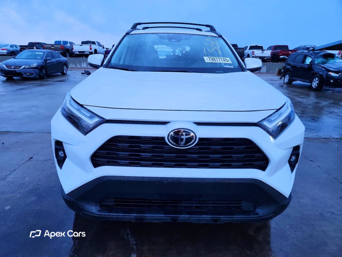 Toyota RAV 4 2025
