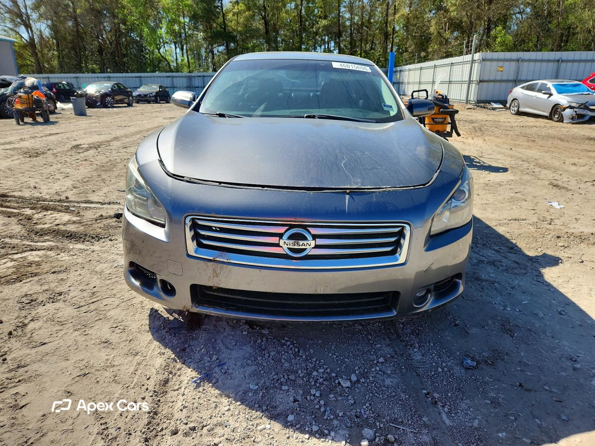 Nissan Maxima 2014