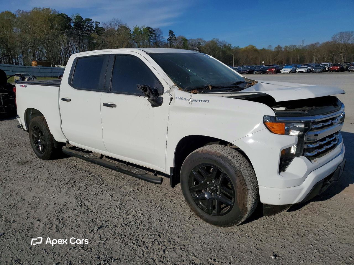 Chevrolet Silverado 2023