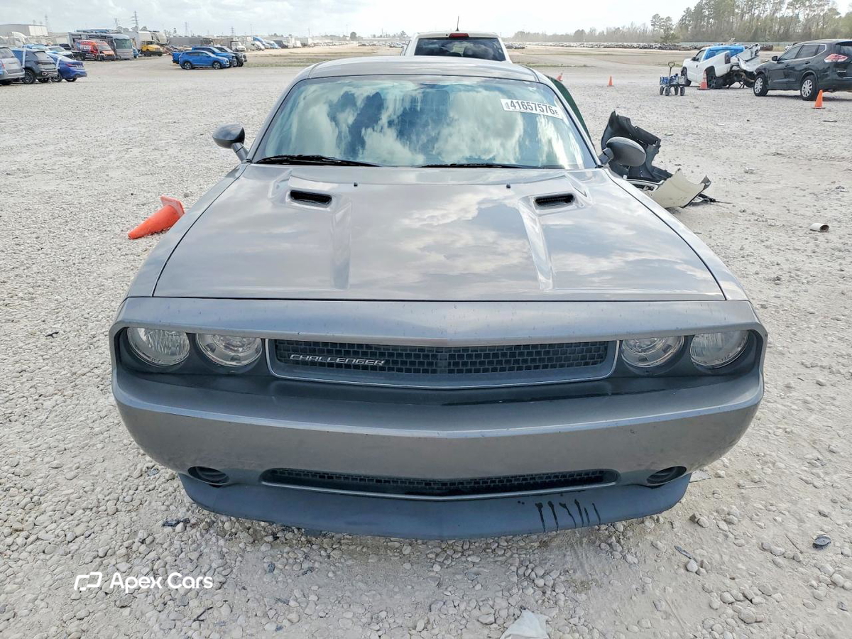 Dodge Challenger 2011