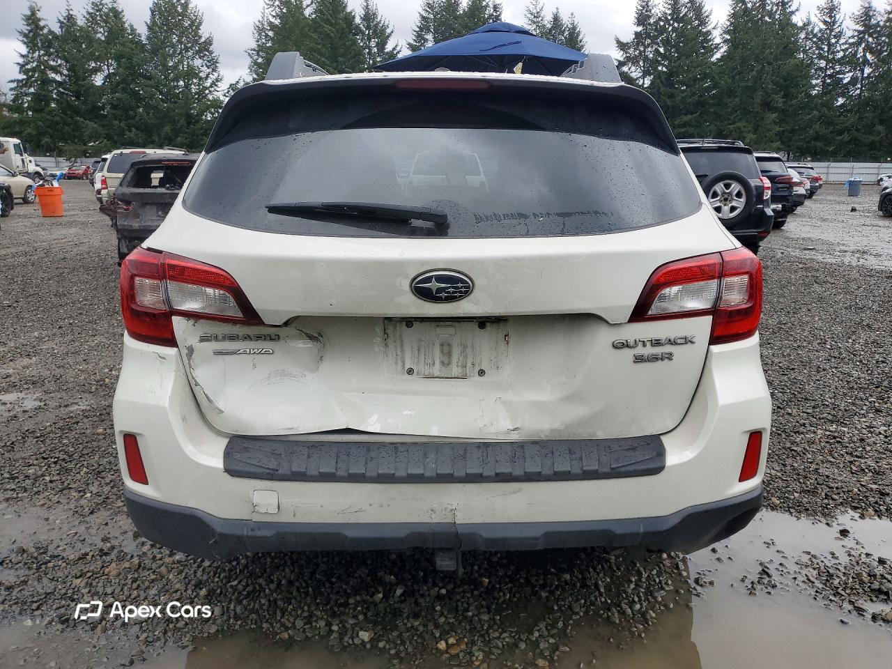 Subaru Outback 2015