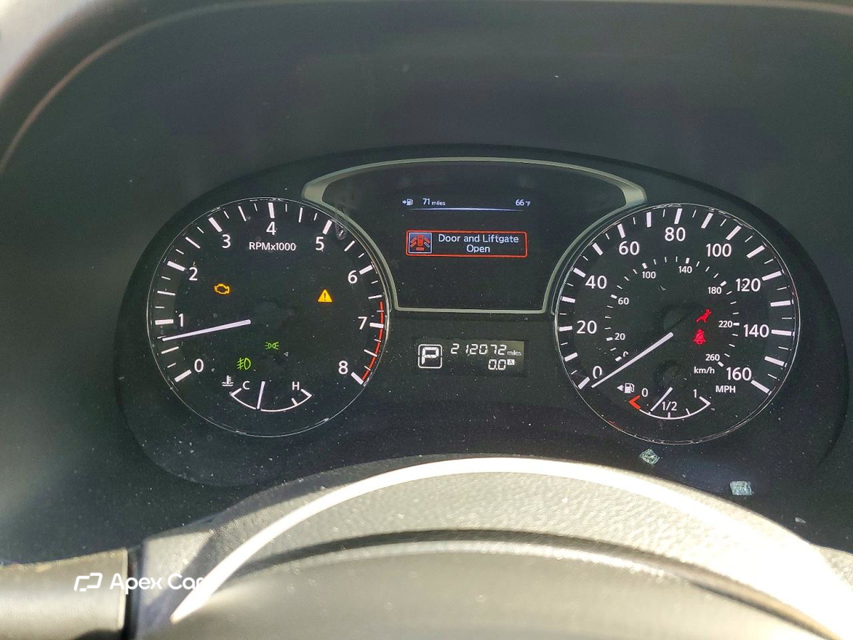 Nissan Pathfinder 2013