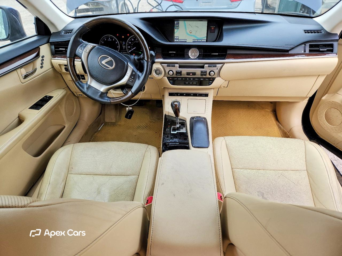 Lexus ES 2014