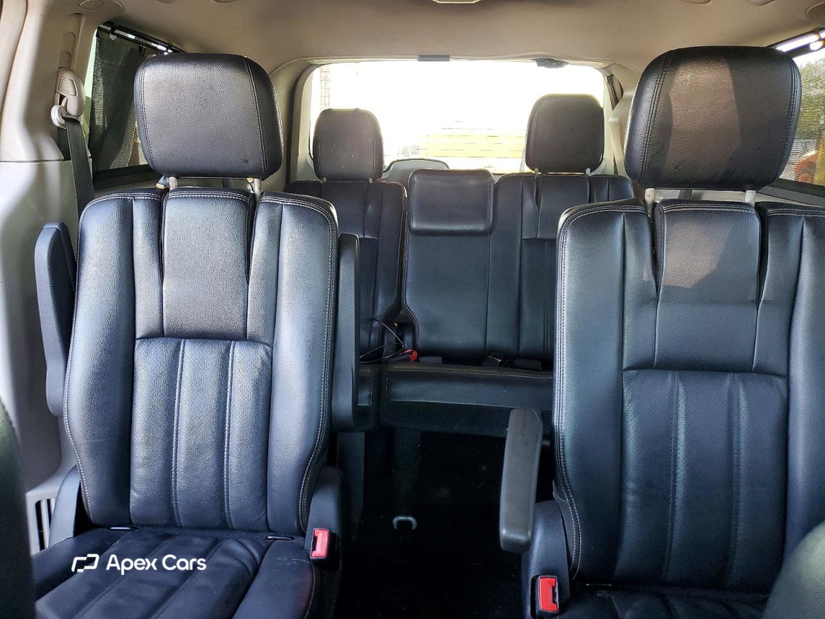 Chrysler Voyager 2012