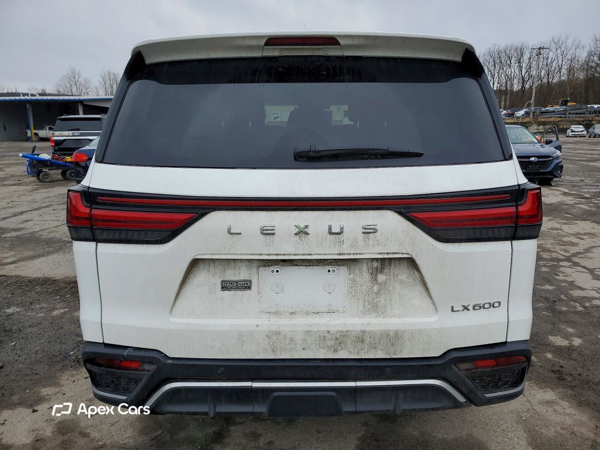 Lexus LX 2024