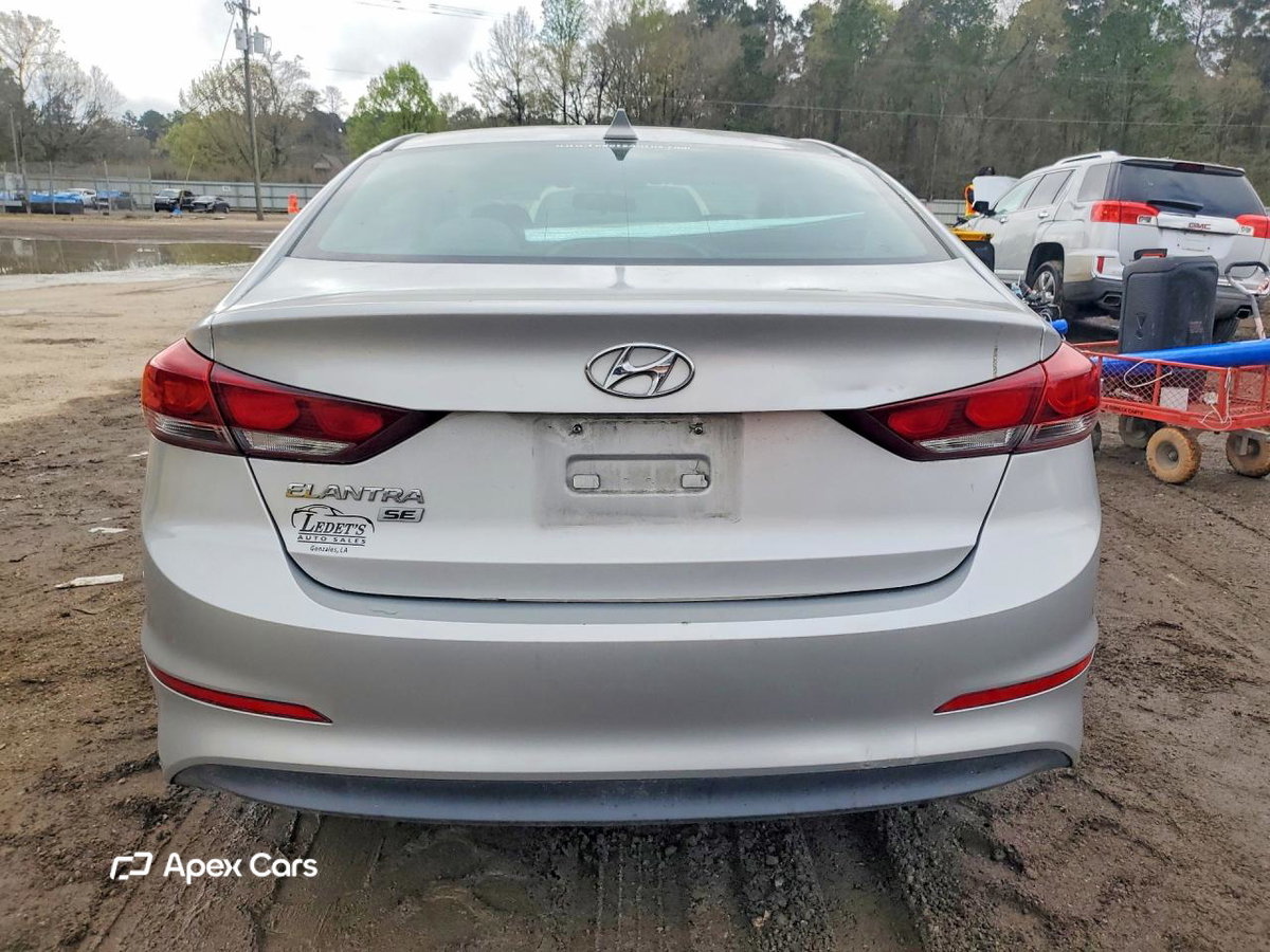 Hyundai Elantra 2017