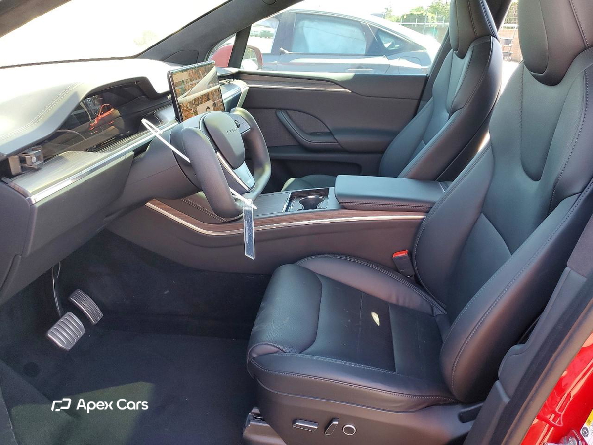 Tesla Model X 2022