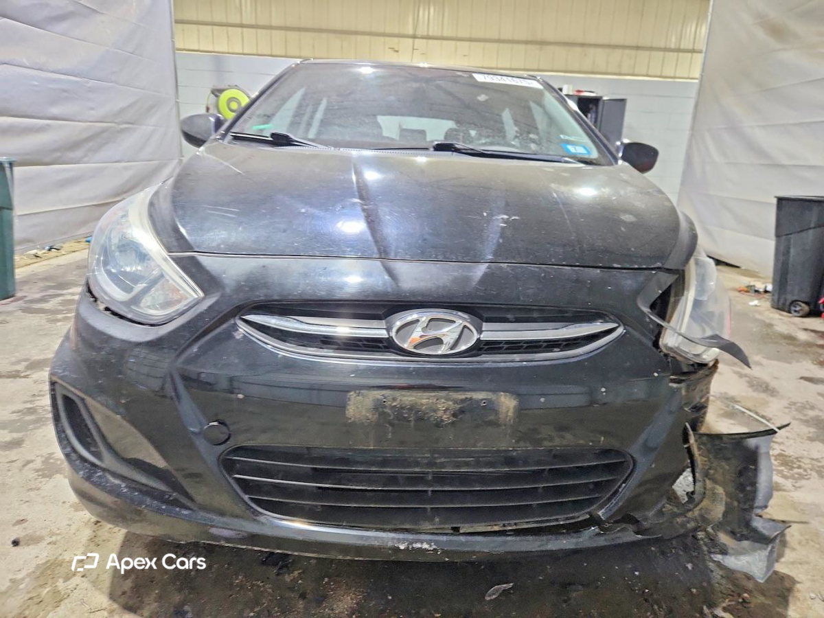 Hyundai Accent 2015