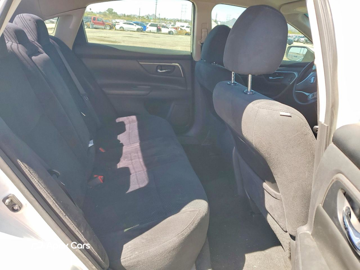 Nissan Altima 2015