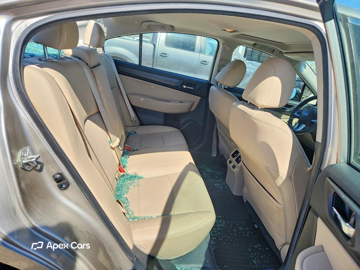 Subaru Legacy 2015