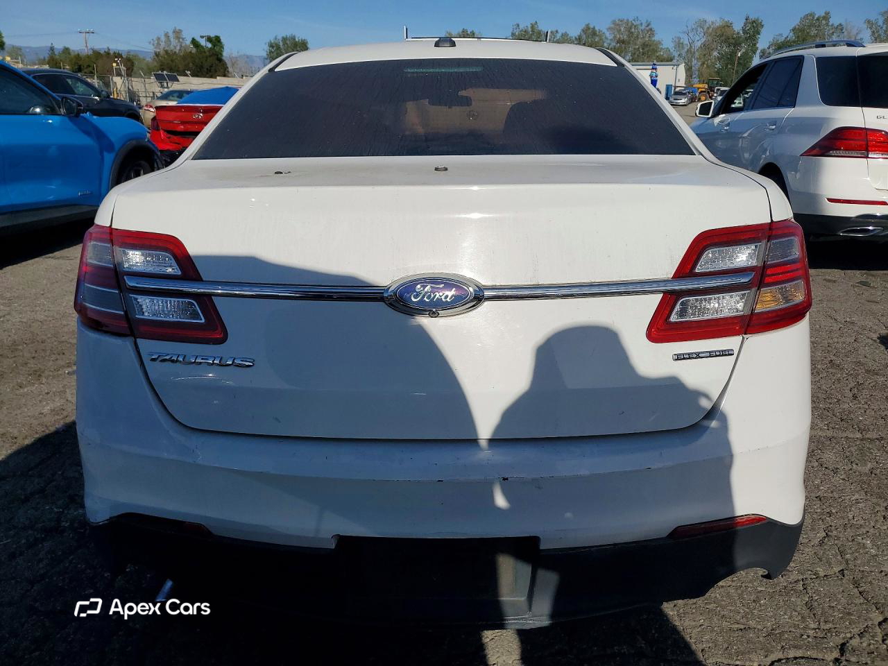 Ford Taurus 2019