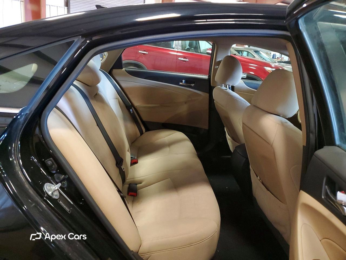 Hyundai Sonata 2013