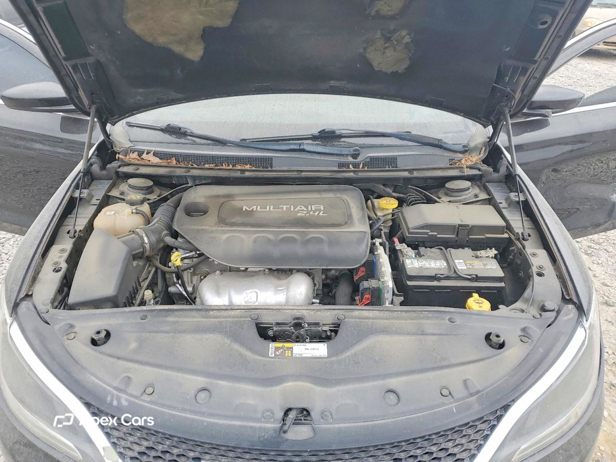 Chrysler 200 2016
