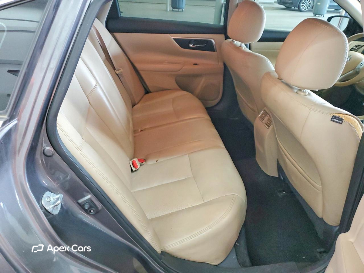 Nissan Altima 2016