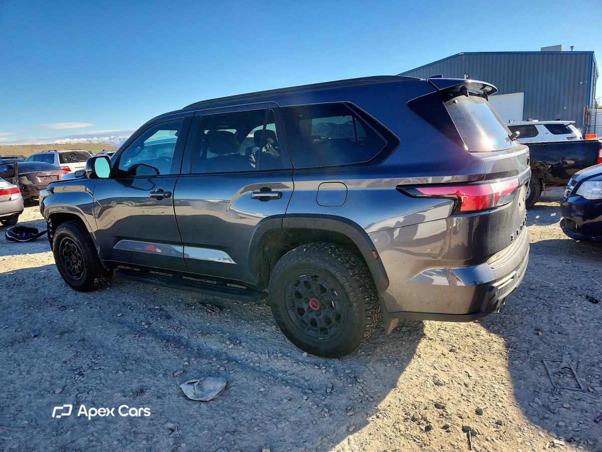 Toyota Sequoia 2024