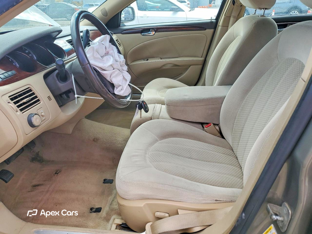 Buick Lucerne 2010