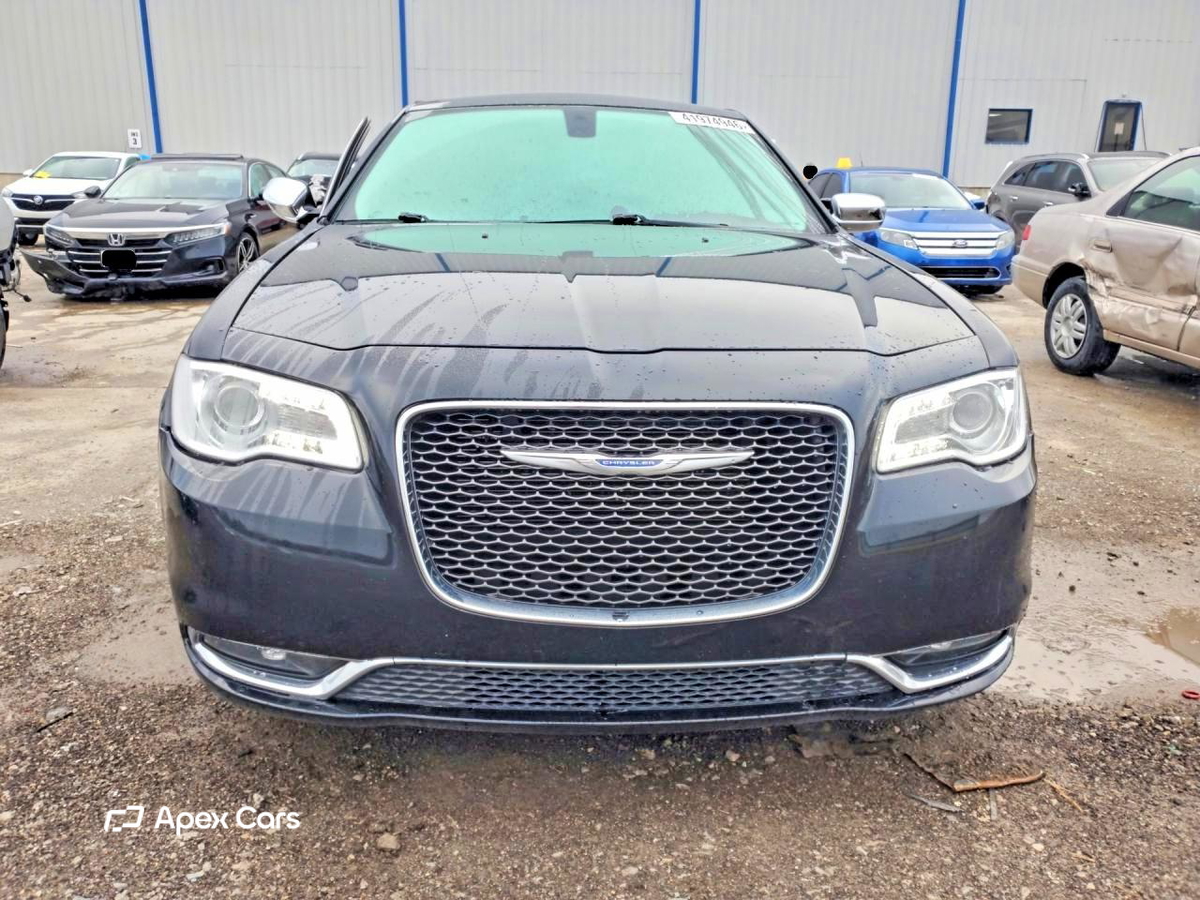 Chrysler 300 2016