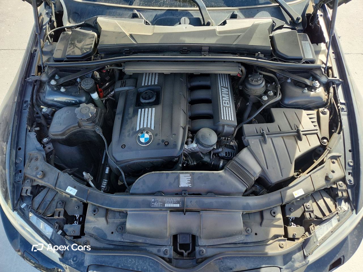 BMW Series 3 2012
