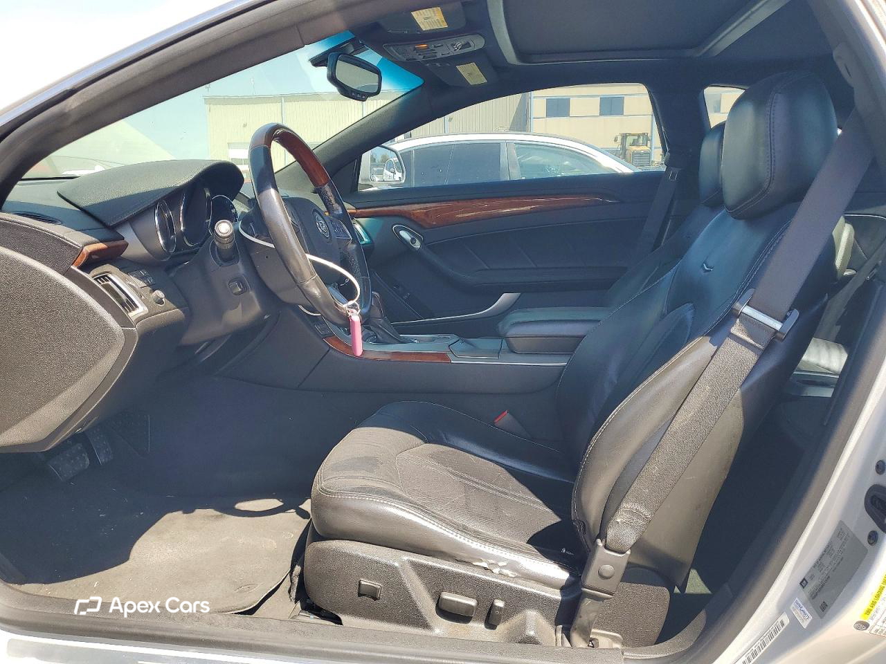 Cadillac CTS 2011
