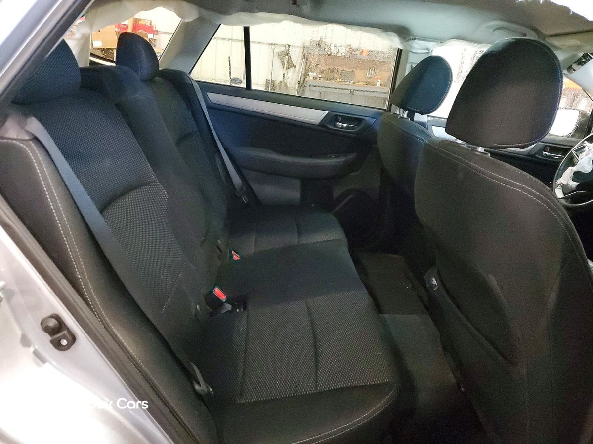 Subaru Outback 2018